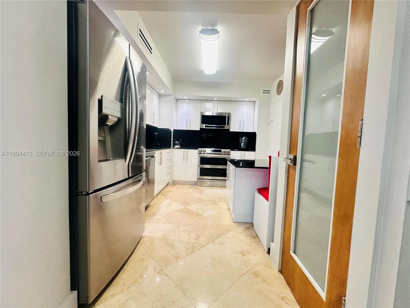 9225 Collins Ave 1111, Surfside, Florida 33154, Surfside, Florida 33154, 2 Bedrooms Bedrooms, ,2 BathroomsBathrooms,Residential Lease,For Rent,9225 Collins Ave 1111, Surfside, Florida 33154,A11994413