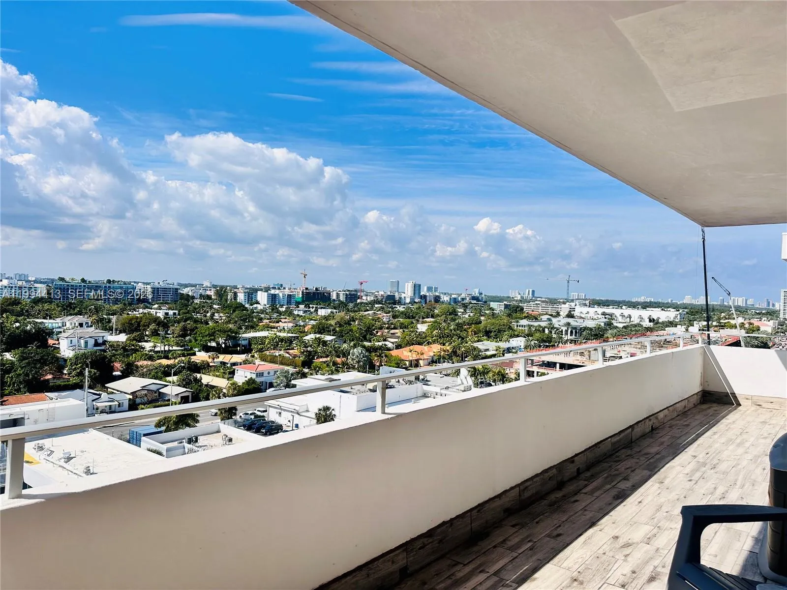9225 Collins Ave 1111, Surfside, Florida 33154, Surfside, Florida 33154, 2 Bedrooms Bedrooms, ,2 BathroomsBathrooms,Residential Lease,For Rent,9225 Collins Ave 1111, Surfside, Florida 33154,A11994413