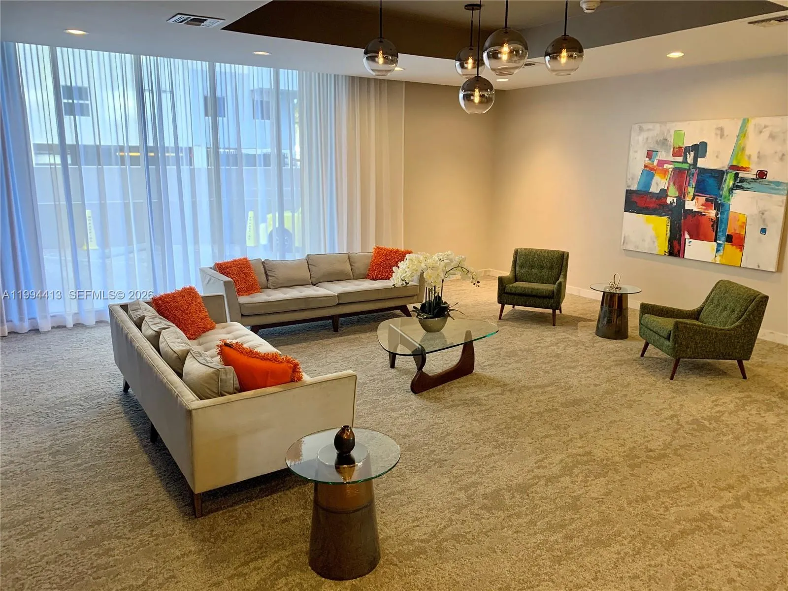 9225 Collins Ave 1111, Surfside, Florida 33154, Surfside, Florida 33154, 2 Bedrooms Bedrooms, ,2 BathroomsBathrooms,Residential Lease,For Rent,9225 Collins Ave 1111, Surfside, Florida 33154,A11994413