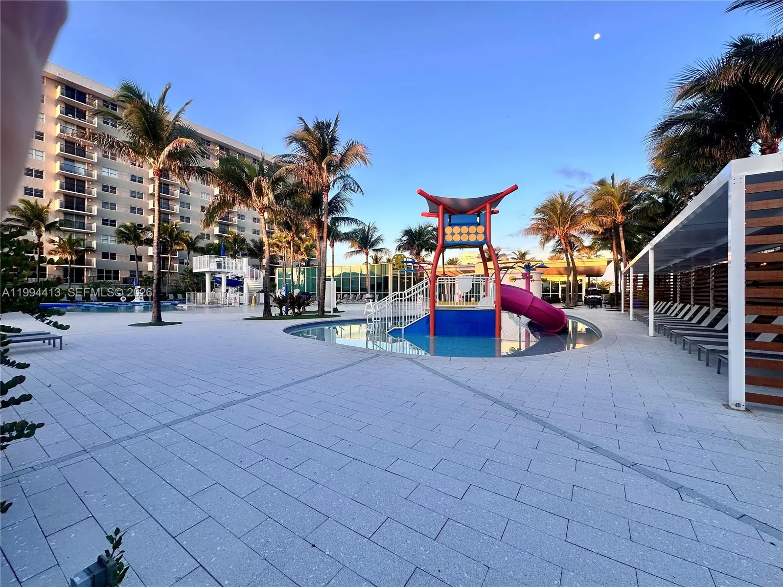 9225 Collins Ave 1111, Surfside, Florida 33154, Surfside, Florida 33154, 2 Bedrooms Bedrooms, ,2 BathroomsBathrooms,Residential Lease,For Rent,9225 Collins Ave 1111, Surfside, Florida 33154,A11994413