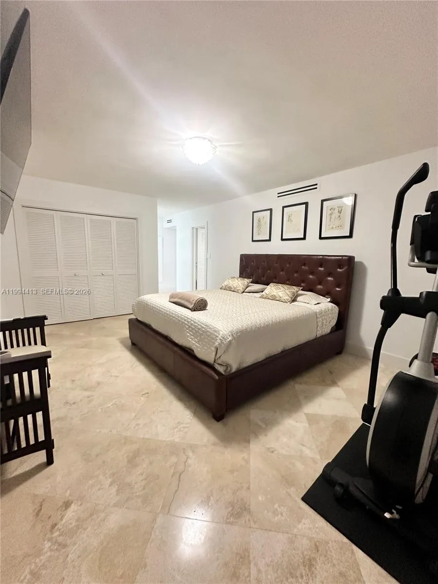 9225 Collins Ave 1111, Surfside, Florida 33154, Surfside, Florida 33154, 2 Bedrooms Bedrooms, ,2 BathroomsBathrooms,Residential Lease,For Rent,9225 Collins Ave 1111, Surfside, Florida 33154,A11994413