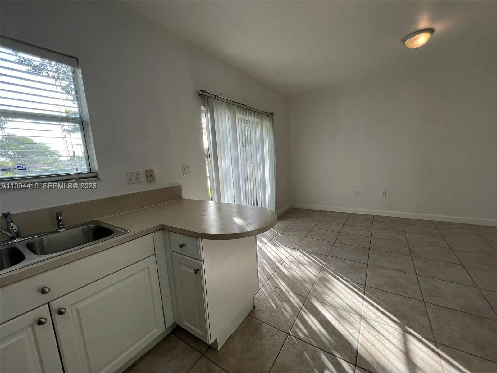 9363 Sw 219th St 0, Cutler Bay, Florida 33190, Cutler Bay, Florida 33190, 3 Bedrooms Bedrooms, ,2 BathroomsBathrooms,Residential Lease,For Rent,9363 Sw 219th St 0, Cutler Bay, Florida 33190,A11994419