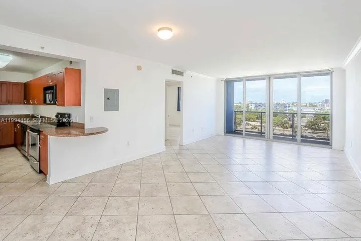 401 69th St 505, Miami Beach, Florida 33141