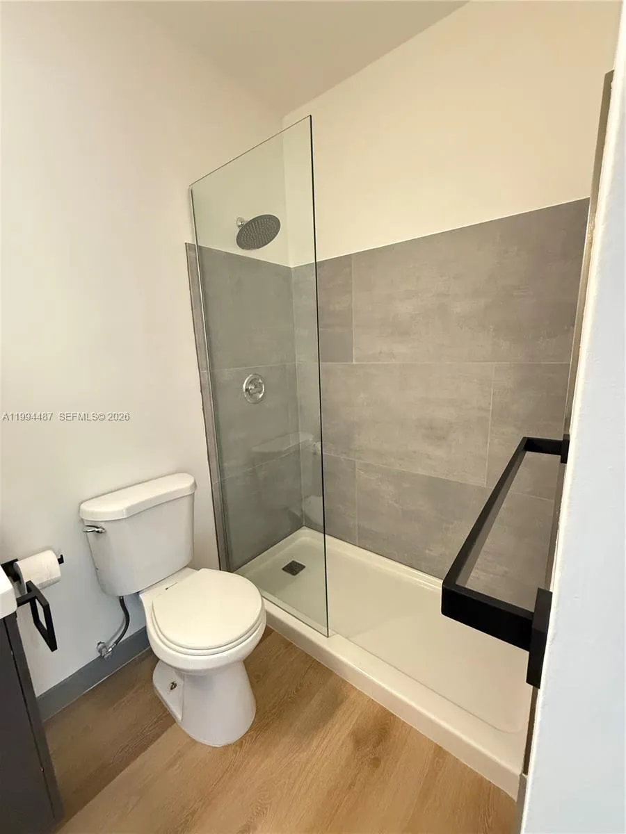 1320 Drexel Ave 302, Miami Beach, Florida 33139, Miami Beach, Florida 33139, 2 Bedrooms Bedrooms, ,2 BathroomsBathrooms,Residential Lease,For Rent,1320 Drexel Ave 302, Miami Beach, Florida 33139,A11994487