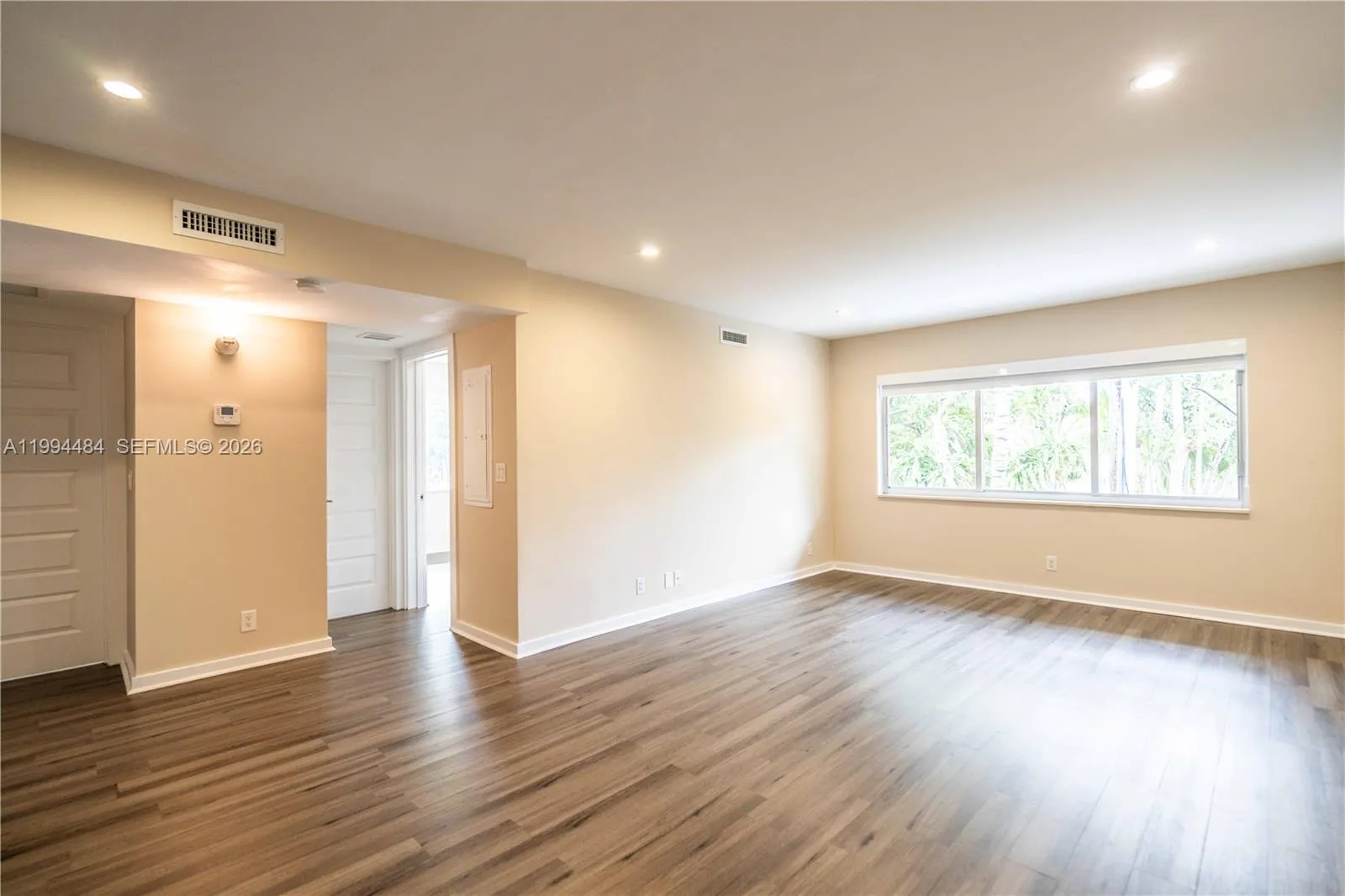 2400 Ne 26th St 6, Fort Lauderdale, Florida 33305, Fort Lauderdale, Florida 33305, 1 Bedroom Bedrooms, ,1 BathroomBathrooms,Residential Lease,For Rent,2400 Ne 26th St 6, Fort Lauderdale, Florida 33305,A11994484