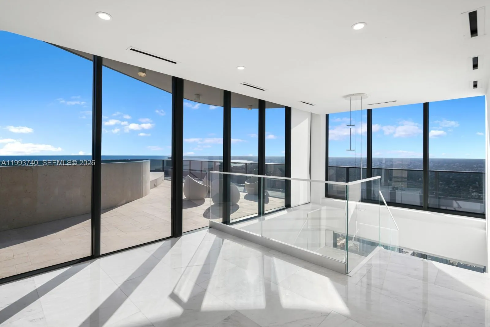 1000 Brickell Plz Uph6202, Miami, Florida 33131, Miami, Florida 33131, 6 Bedrooms Bedrooms, ,5 BathroomsBathrooms,Residential Lease,For Rent,1000 Brickell Plz Uph6202, Miami, Florida 33131,A11993740