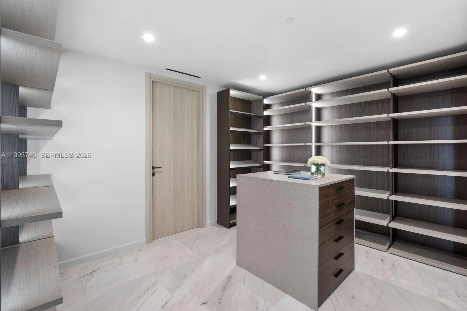 1000 Brickell Plz Uph6202, Miami, Florida 33131, Miami, Florida 33131, 6 Bedrooms Bedrooms, ,5 BathroomsBathrooms,Residential Lease,For Rent,1000 Brickell Plz Uph6202, Miami, Florida 33131,A11993740