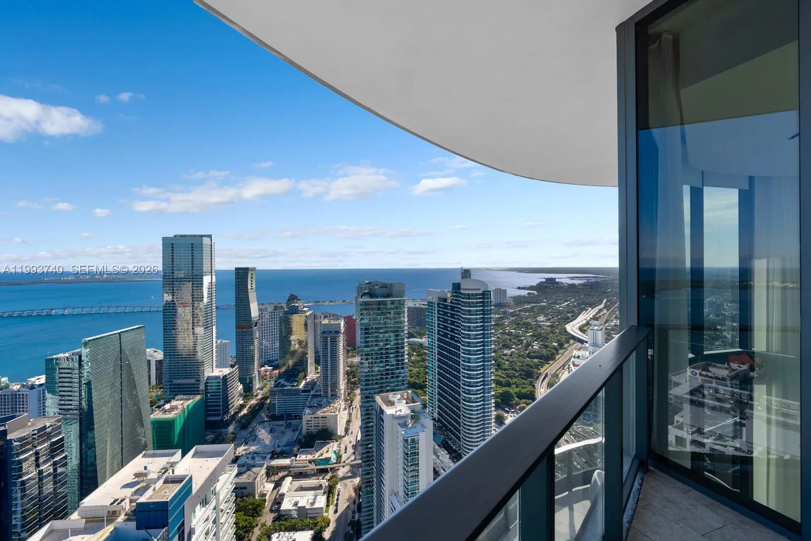 1000 Brickell Plz Uph6202, Miami, Florida 33131, Miami, Florida 33131, 6 Bedrooms Bedrooms, ,5 BathroomsBathrooms,Residential Lease,For Rent,1000 Brickell Plz Uph6202, Miami, Florida 33131,A11993740