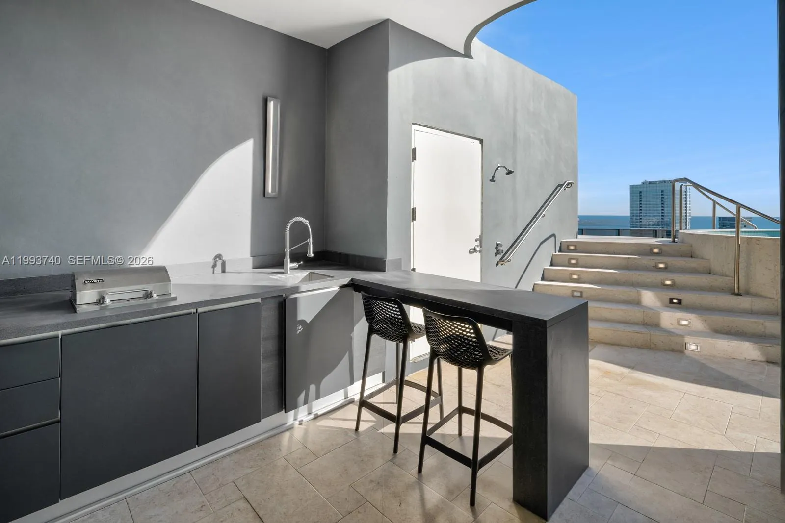 1000 Brickell Plz Uph6202, Miami, Florida 33131, Miami, Florida 33131, 6 Bedrooms Bedrooms, ,5 BathroomsBathrooms,Residential Lease,For Rent,1000 Brickell Plz Uph6202, Miami, Florida 33131,A11993740