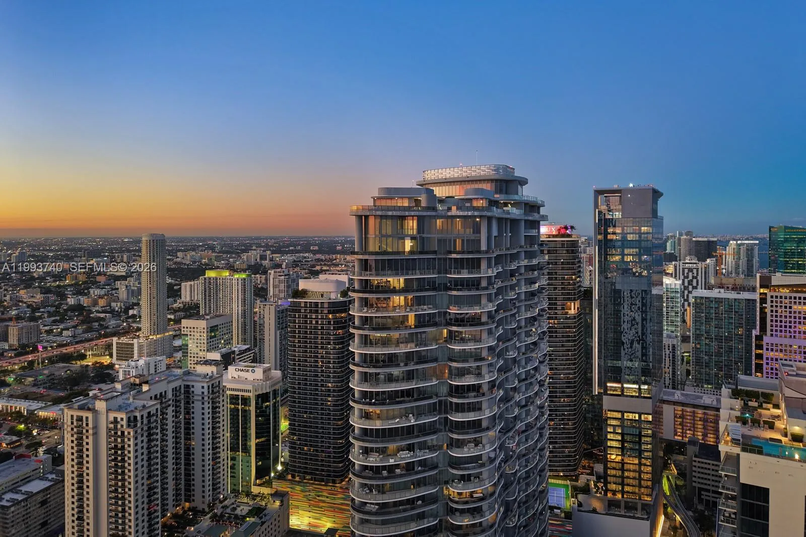 1000 Brickell Plz Uph6202, Miami, Florida 33131, Miami, Florida 33131, 6 Bedrooms Bedrooms, ,5 BathroomsBathrooms,Residential Lease,For Rent,1000 Brickell Plz Uph6202, Miami, Florida 33131,A11993740