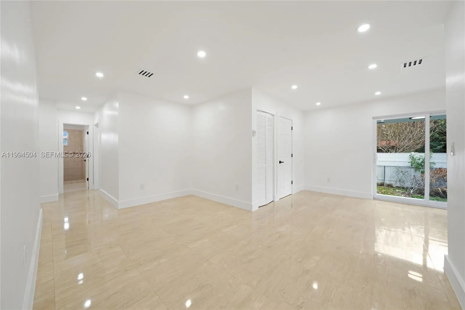 1239 Sw 22nd Ave, Miami, Florida 33135, Miami, Florida 33135, ,Residential Income,For Sale,1239 Sw 22nd Ave, Miami, Florida 33135,A11994504