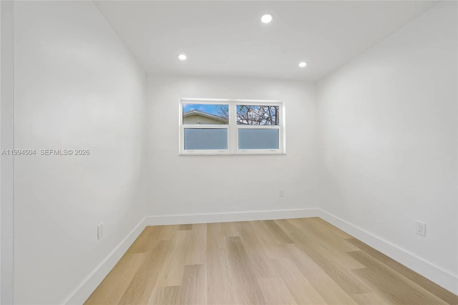 1239 Sw 22nd Ave, Miami, Florida 33135, Miami, Florida 33135, ,Residential Income,For Sale,1239 Sw 22nd Ave, Miami, Florida 33135,A11994504