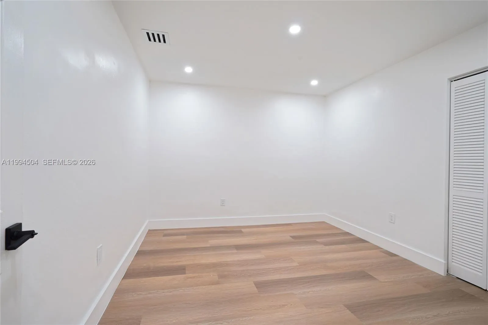 1239 Sw 22nd Ave, Miami, Florida 33135, Miami, Florida 33135, ,Residential Income,For Sale,1239 Sw 22nd Ave, Miami, Florida 33135,A11994504