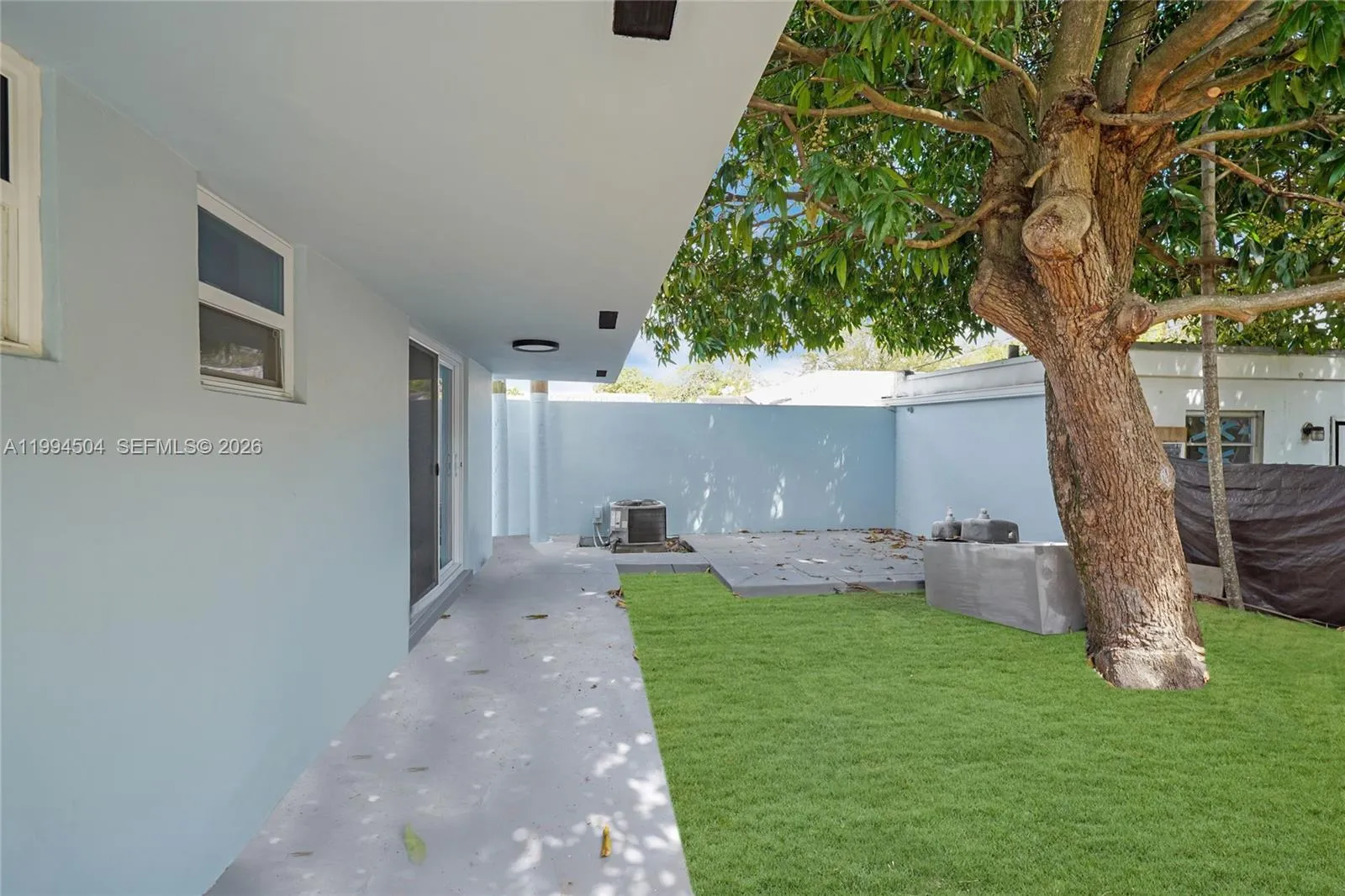 1239 Sw 22nd Ave, Miami, Florida 33135, Miami, Florida 33135, ,Residential Income,For Sale,1239 Sw 22nd Ave, Miami, Florida 33135,A11994504