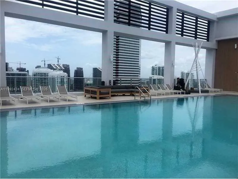 151 Se 1st St 2509, Miami, Florida 33131, Miami, Florida 33131, 1 Bedroom Bedrooms, ,1 BathroomBathrooms,Residential Lease,For Rent,151 Se 1st St 2509, Miami, Florida 33131,A11992434