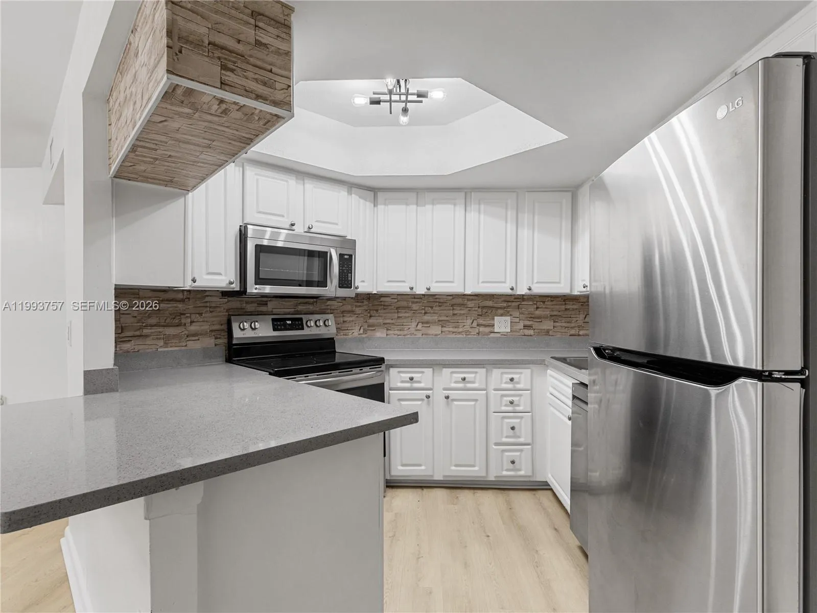8343 Lake Dr 205, Doral, Florida 33166, Doral, Florida 33166, 1 Bedroom Bedrooms, ,1 BathroomBathrooms,Residential Lease,For Rent,8343 Lake Dr 205, Doral, Florida 33166,A11993757