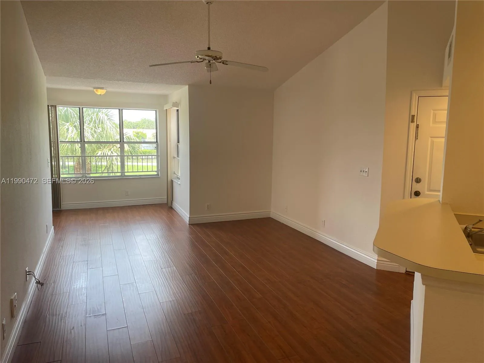 3330 N Pinewalk Dr N 1636, Margate, Florida 33063, Margate, Florida 33063, 1 Bedroom Bedrooms, ,1 BathroomBathrooms,Residential Lease,For Rent,3330 N Pinewalk Dr N 1636, Margate, Florida 33063,A11990472