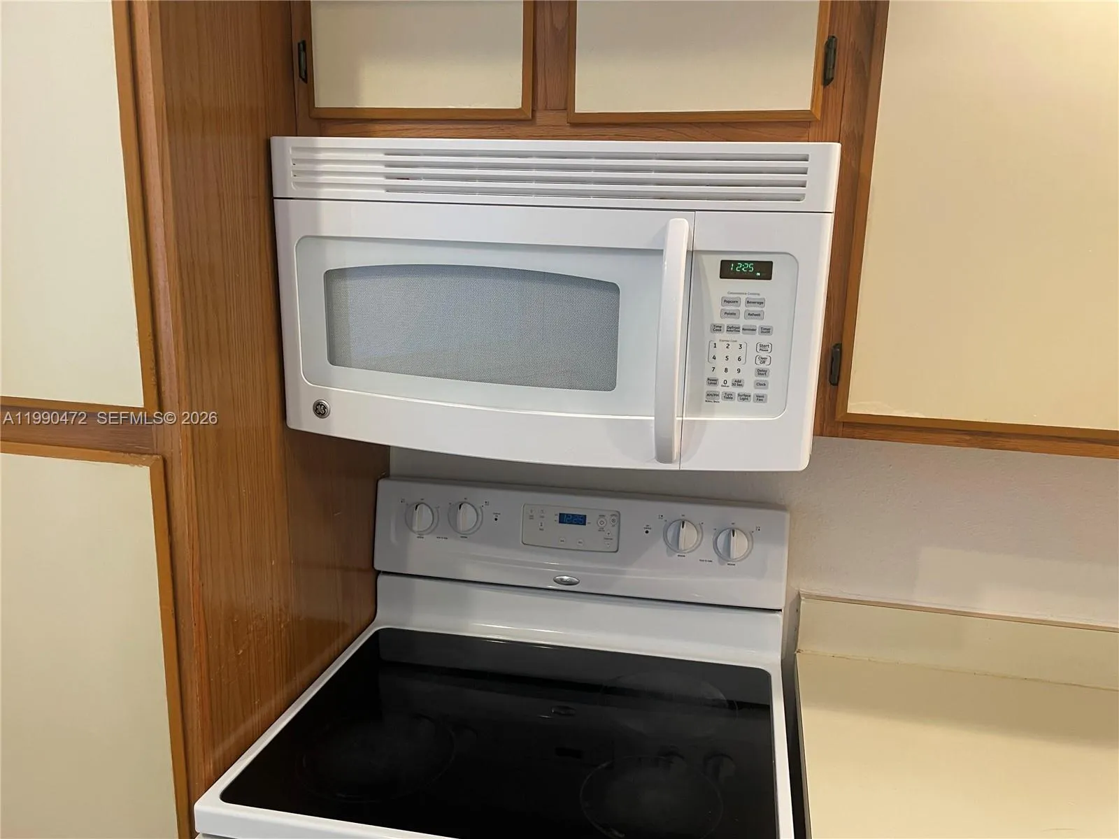 3330 N Pinewalk Dr N 1636, Margate, Florida 33063, Margate, Florida 33063, 1 Bedroom Bedrooms, ,1 BathroomBathrooms,Residential Lease,For Rent,3330 N Pinewalk Dr N 1636, Margate, Florida 33063,A11990472