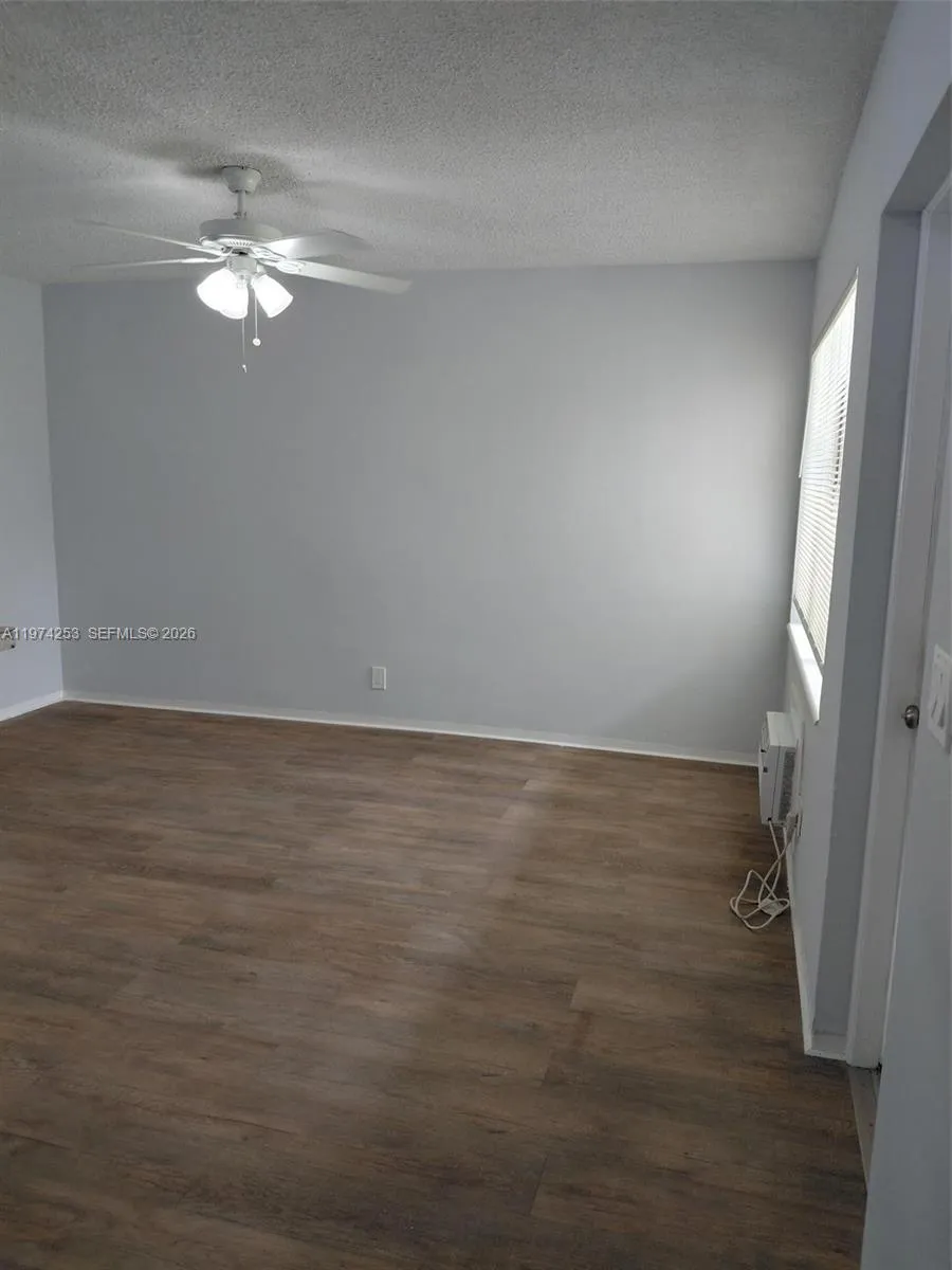 1431 Sw 24th Ct 3, Fort Lauderdale, Florida 33315, Fort Lauderdale, Florida 33315, 1 Bedroom Bedrooms, ,1 BathroomBathrooms,Residential Lease,For Rent,1431 Sw 24th Ct 3, Fort Lauderdale, Florida 33315,A11974253