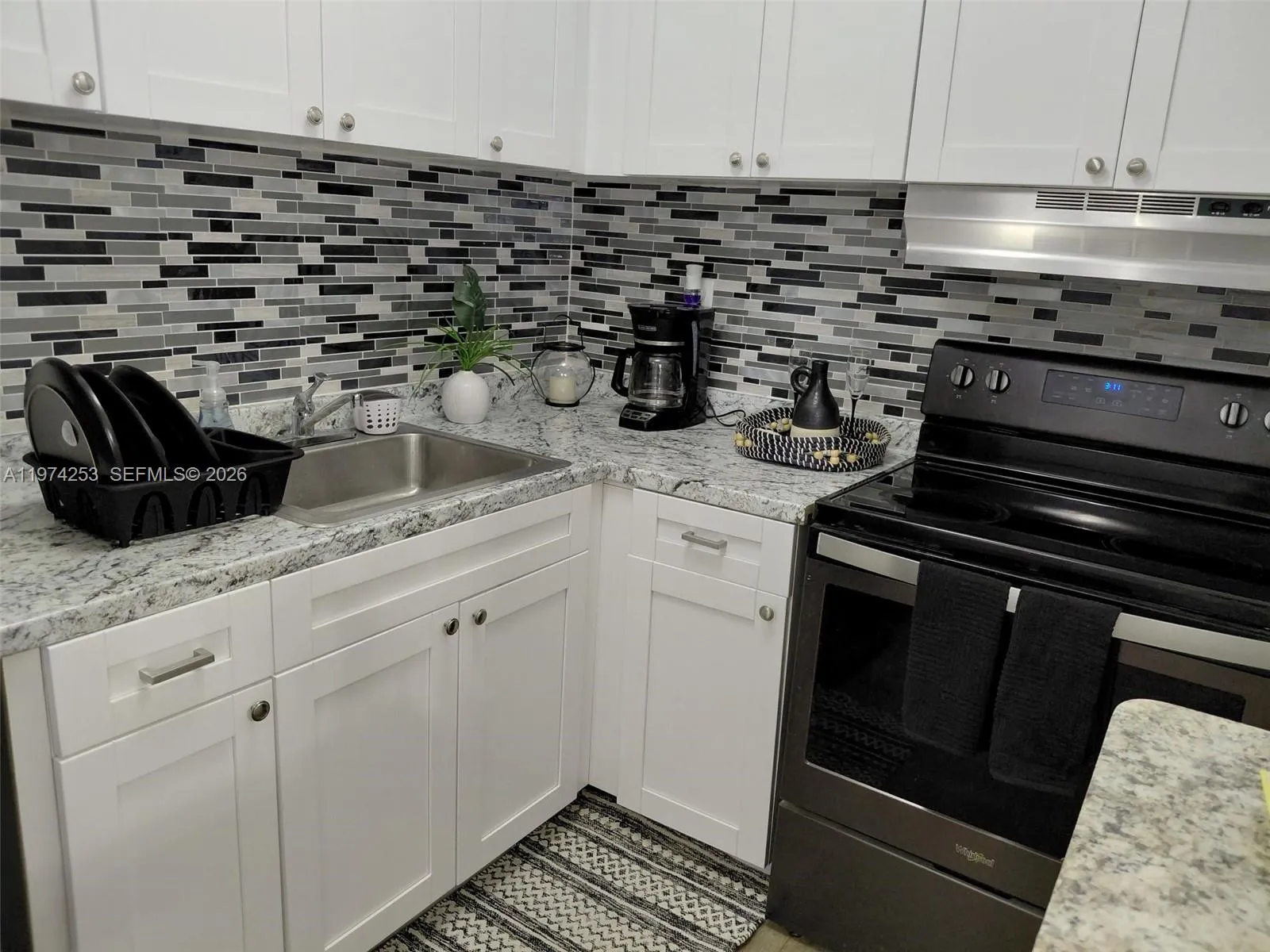 1431 Sw 24th Ct 3, Fort Lauderdale, Florida 33315, Fort Lauderdale, Florida 33315, 1 Bedroom Bedrooms, ,1 BathroomBathrooms,Residential Lease,For Rent,1431 Sw 24th Ct 3, Fort Lauderdale, Florida 33315,A11974253