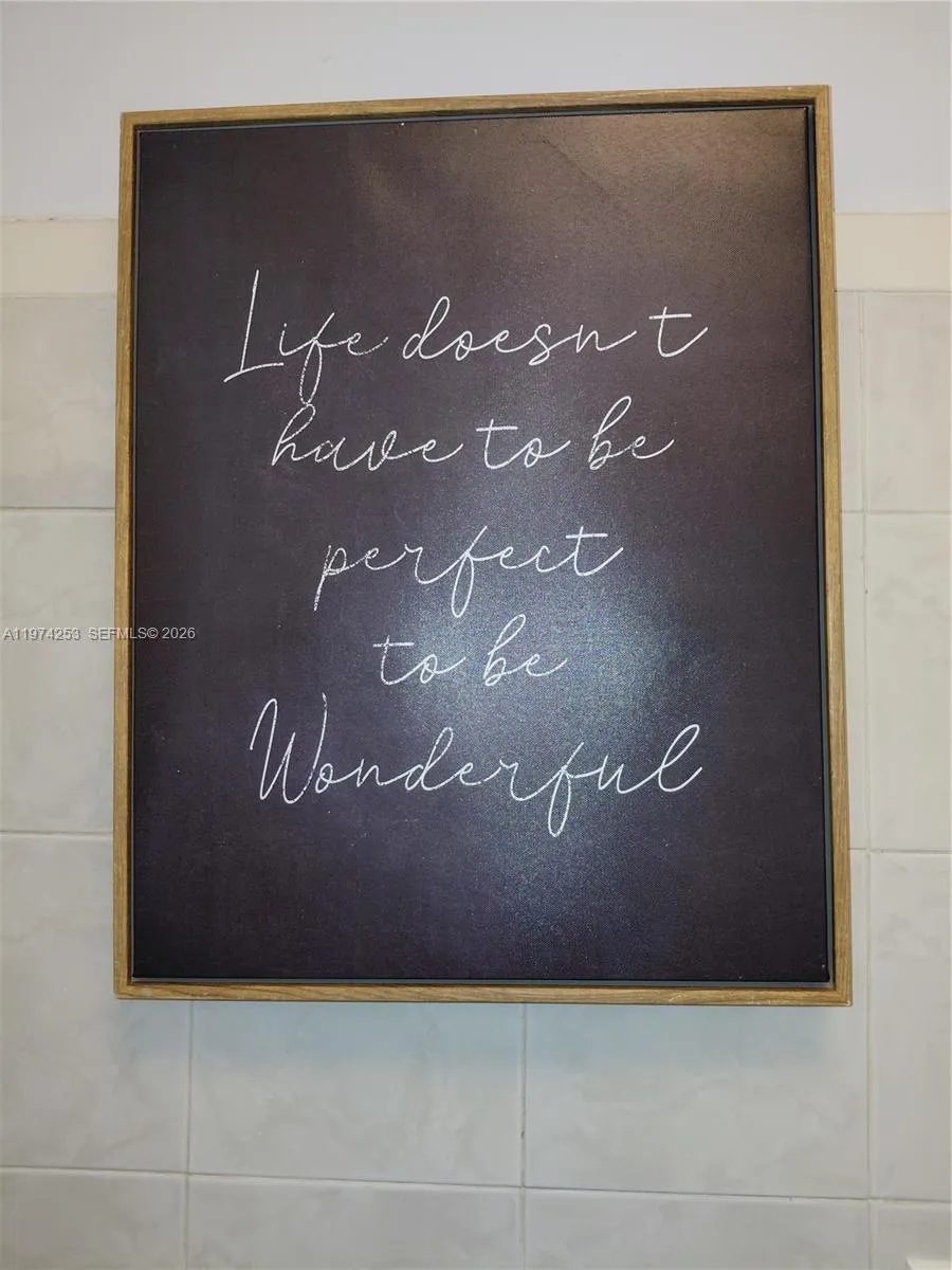 1431 Sw 24th Ct 3, Fort Lauderdale, Florida 33315, Fort Lauderdale, Florida 33315, 1 Bedroom Bedrooms, ,1 BathroomBathrooms,Residential Lease,For Rent,1431 Sw 24th Ct 3, Fort Lauderdale, Florida 33315,A11974253