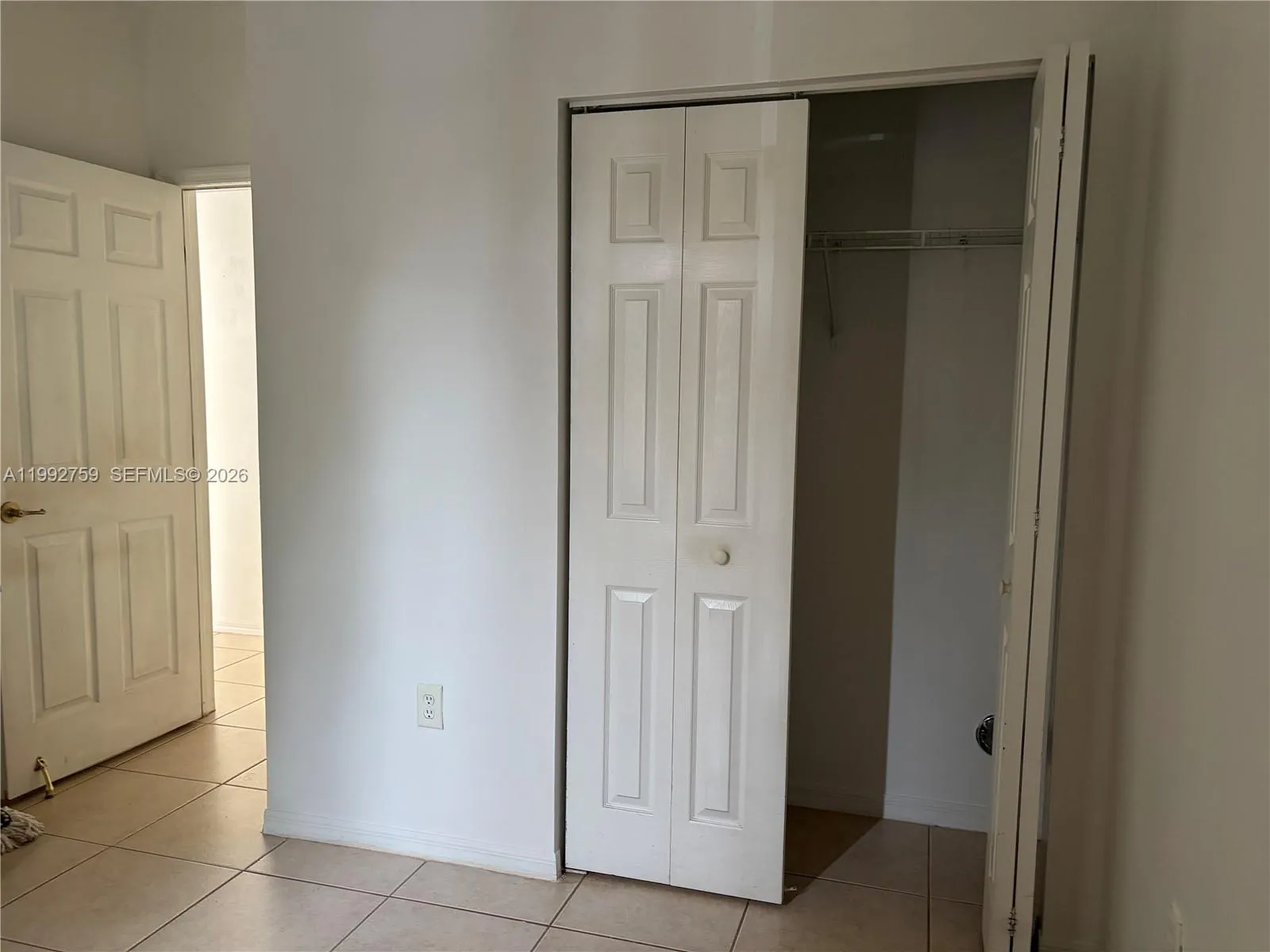 2281 Ne 42nd Ave 2281, Homestead, Florida 33033, Homestead, Florida 33033, 4 Bedrooms Bedrooms, ,3 BathroomsBathrooms,Residential Lease,For Rent,2281 Ne 42nd Ave 2281, Homestead, Florida 33033,A11992759