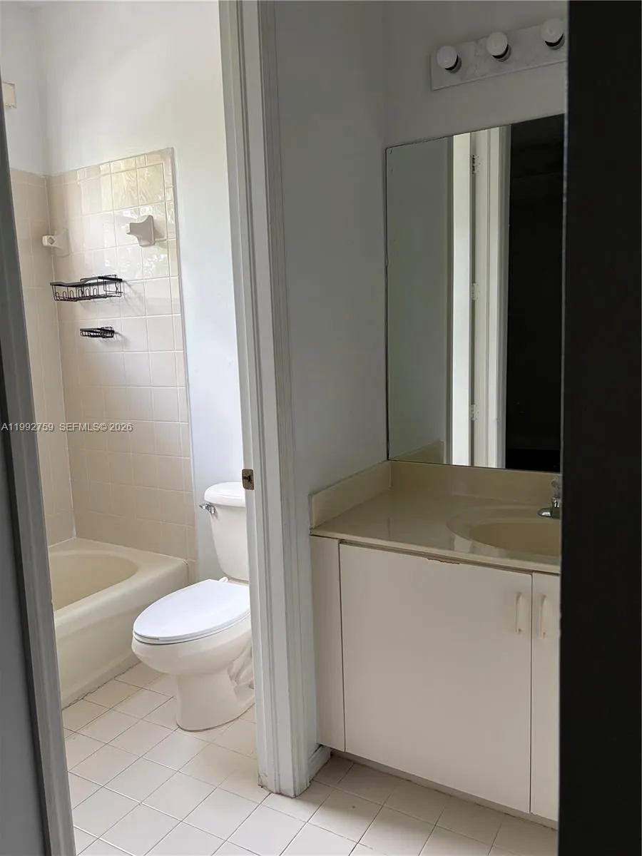 2281 Ne 42nd Ave 2281, Homestead, Florida 33033, Homestead, Florida 33033, 4 Bedrooms Bedrooms, ,3 BathroomsBathrooms,Residential Lease,For Rent,2281 Ne 42nd Ave 2281, Homestead, Florida 33033,A11992759