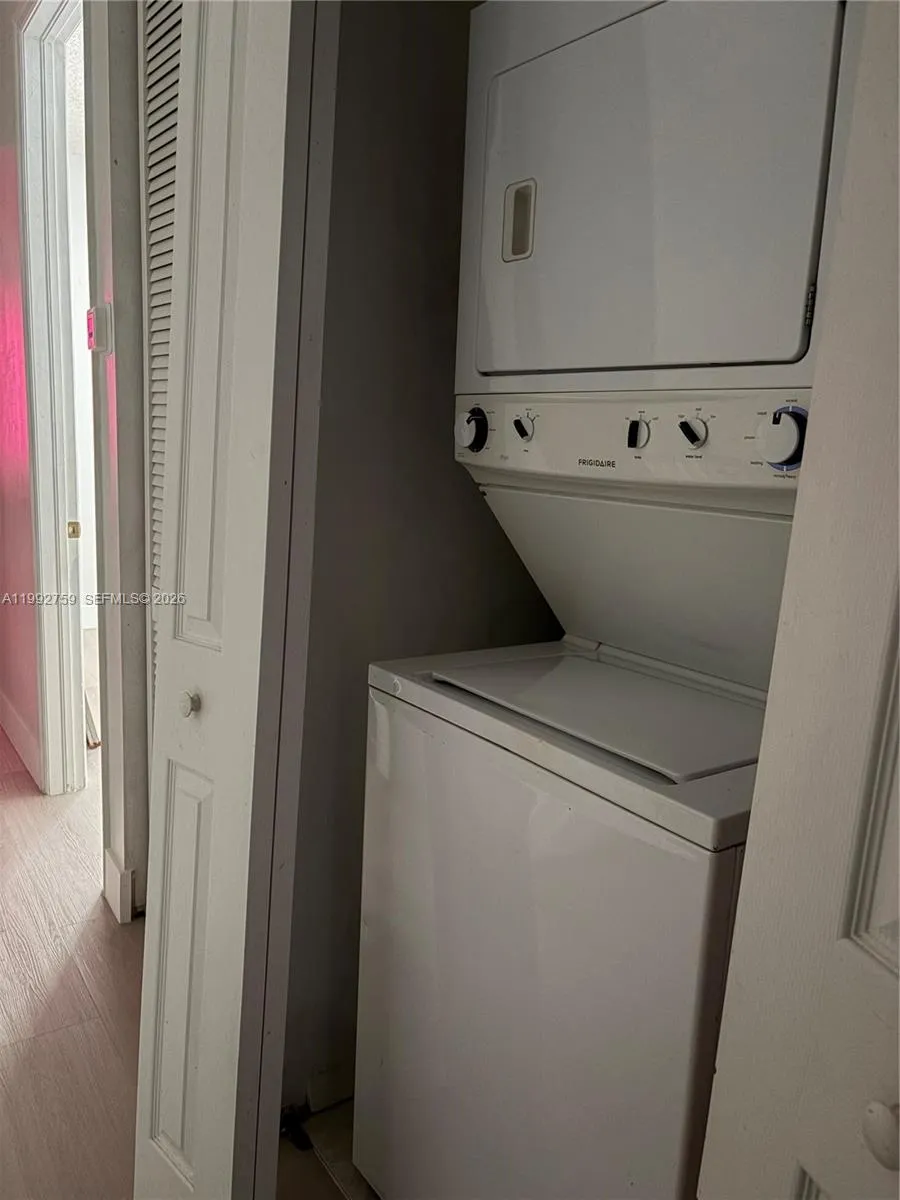 2281 Ne 42nd Ave 2281, Homestead, Florida 33033, Homestead, Florida 33033, 4 Bedrooms Bedrooms, ,3 BathroomsBathrooms,Residential Lease,For Rent,2281 Ne 42nd Ave 2281, Homestead, Florida 33033,A11992759