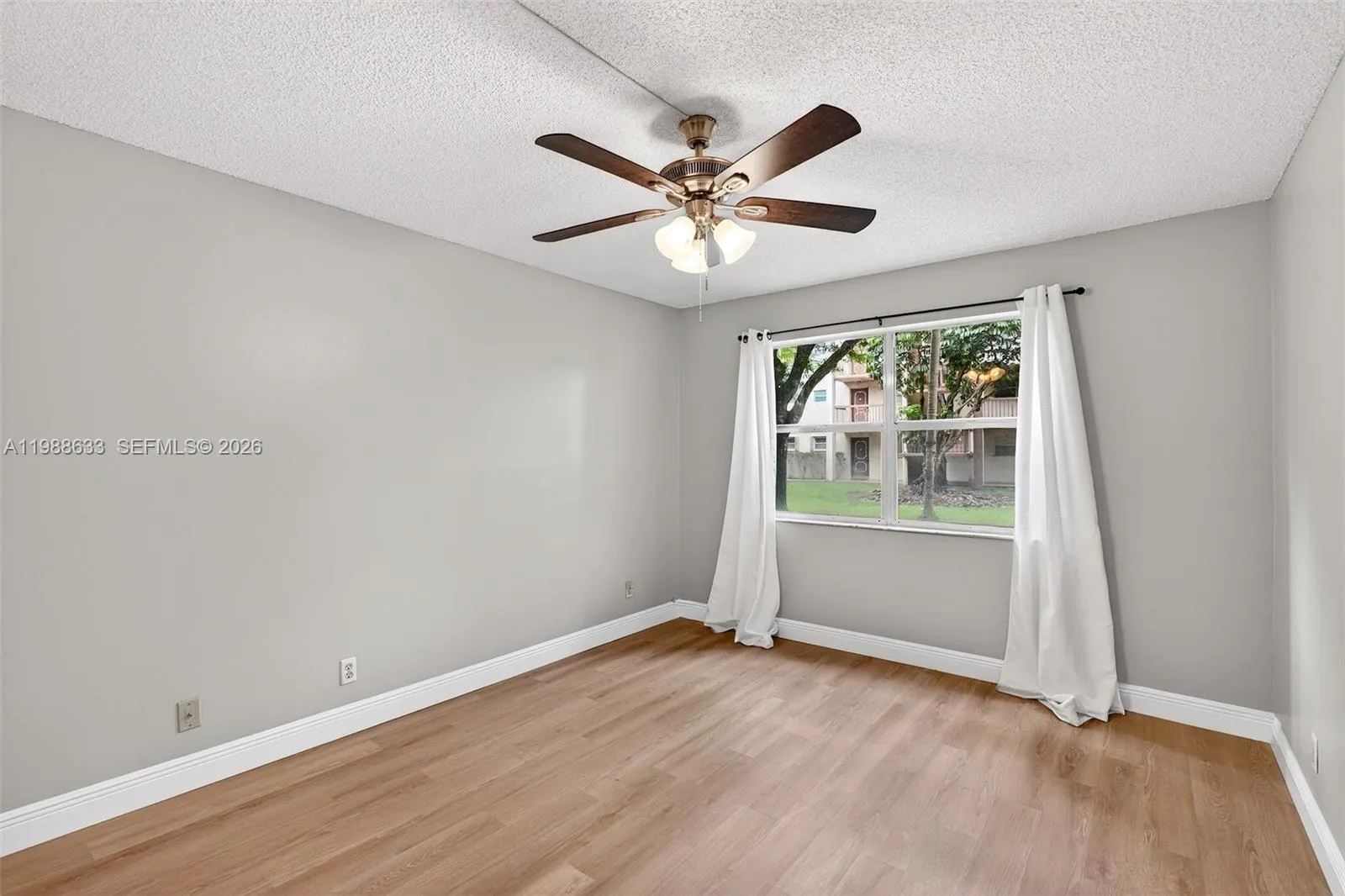 2nd Bedroom