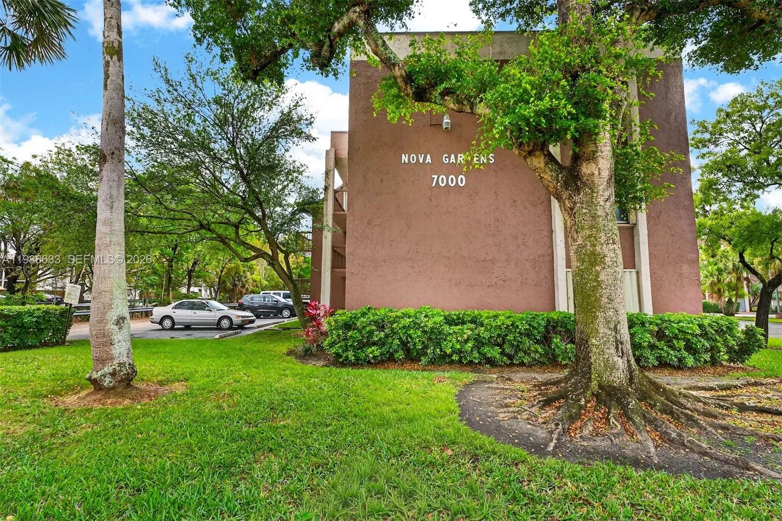 7000 Nova Dr 105e, Davie, Florida 33317, Davie, Florida 33317, 2 Bedrooms Bedrooms, ,2 BathroomsBathrooms,Residential,For Sale,7000 Nova Dr 105e, Davie, Florida 33317,A11988633