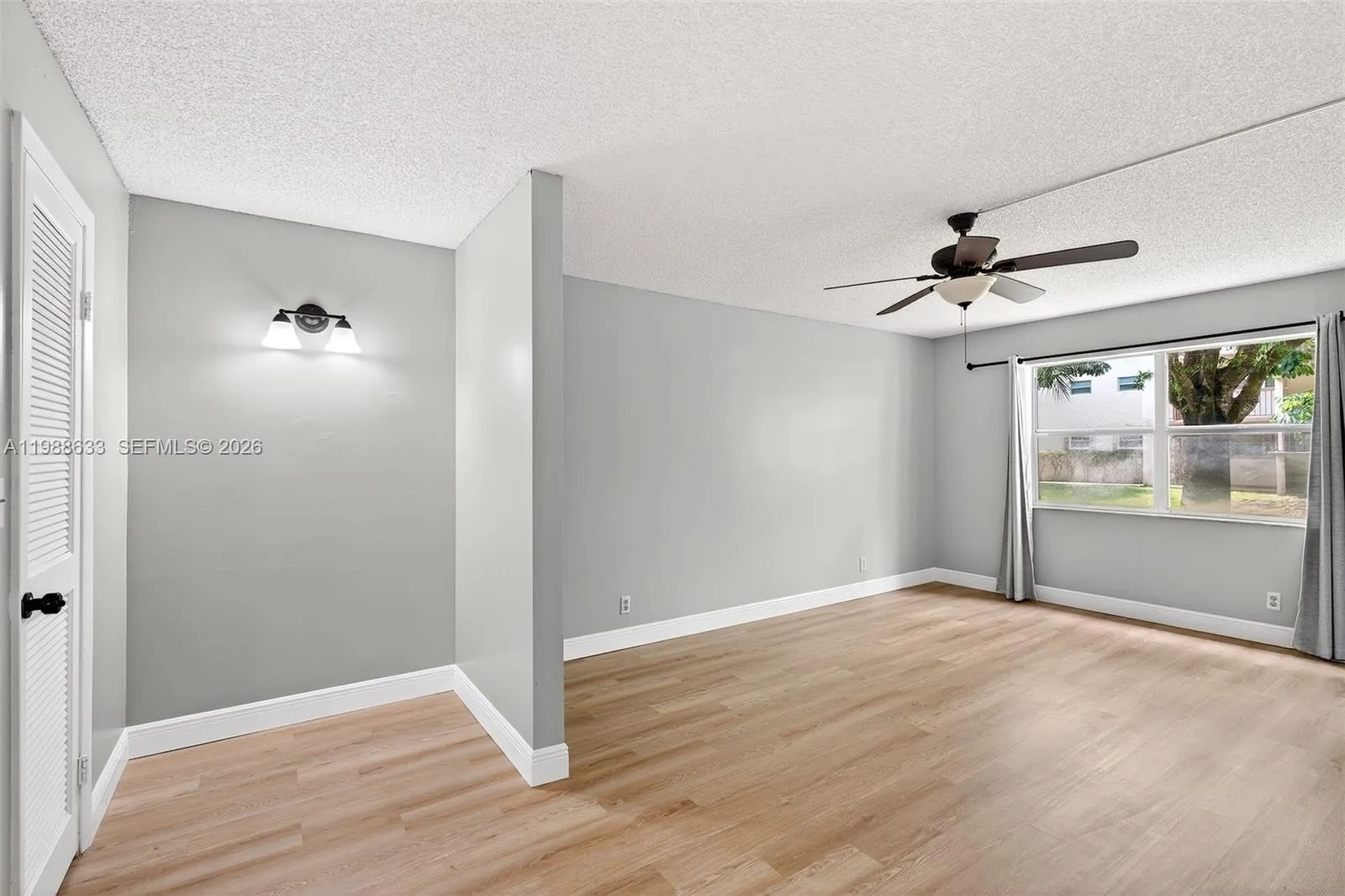 7000 Nova Dr 105e, Davie, Florida 33317, Davie, Florida 33317, 2 Bedrooms Bedrooms, ,2 BathroomsBathrooms,Residential,For Sale,7000 Nova Dr 105e, Davie, Florida 33317,A11988633