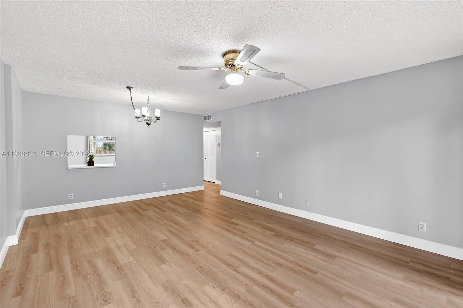 7000 Nova Dr 105e, Davie, Florida 33317, Davie, Florida 33317, 2 Bedrooms Bedrooms, ,2 BathroomsBathrooms,Residential,For Sale,7000 Nova Dr 105e, Davie, Florida 33317,A11988633