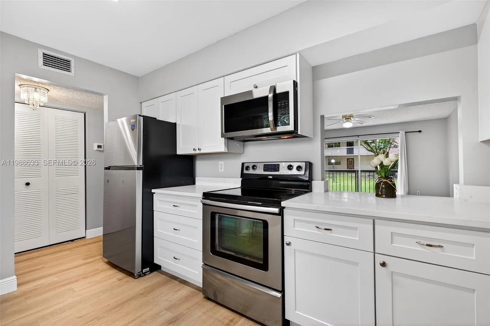 7000 Nova Dr 105e, Davie, Florida 33317, Davie, Florida 33317, 2 Bedrooms Bedrooms, ,2 BathroomsBathrooms,Residential,For Sale,7000 Nova Dr 105e, Davie, Florida 33317,A11988633