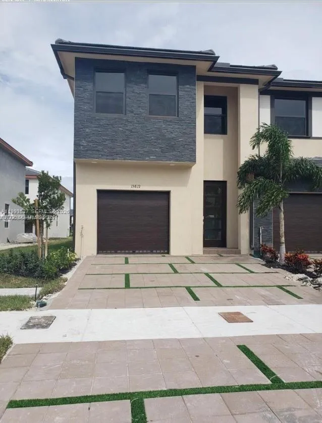 15819 Nw 91st Ct, Miami Lakes, Florida 33018, Miami Lakes, Florida 33018, 4 Bedrooms Bedrooms, ,3 BathroomsBathrooms,Residential,For Sale,15819 Nw 91st Ct, Miami Lakes, Florida 33018,A11993527