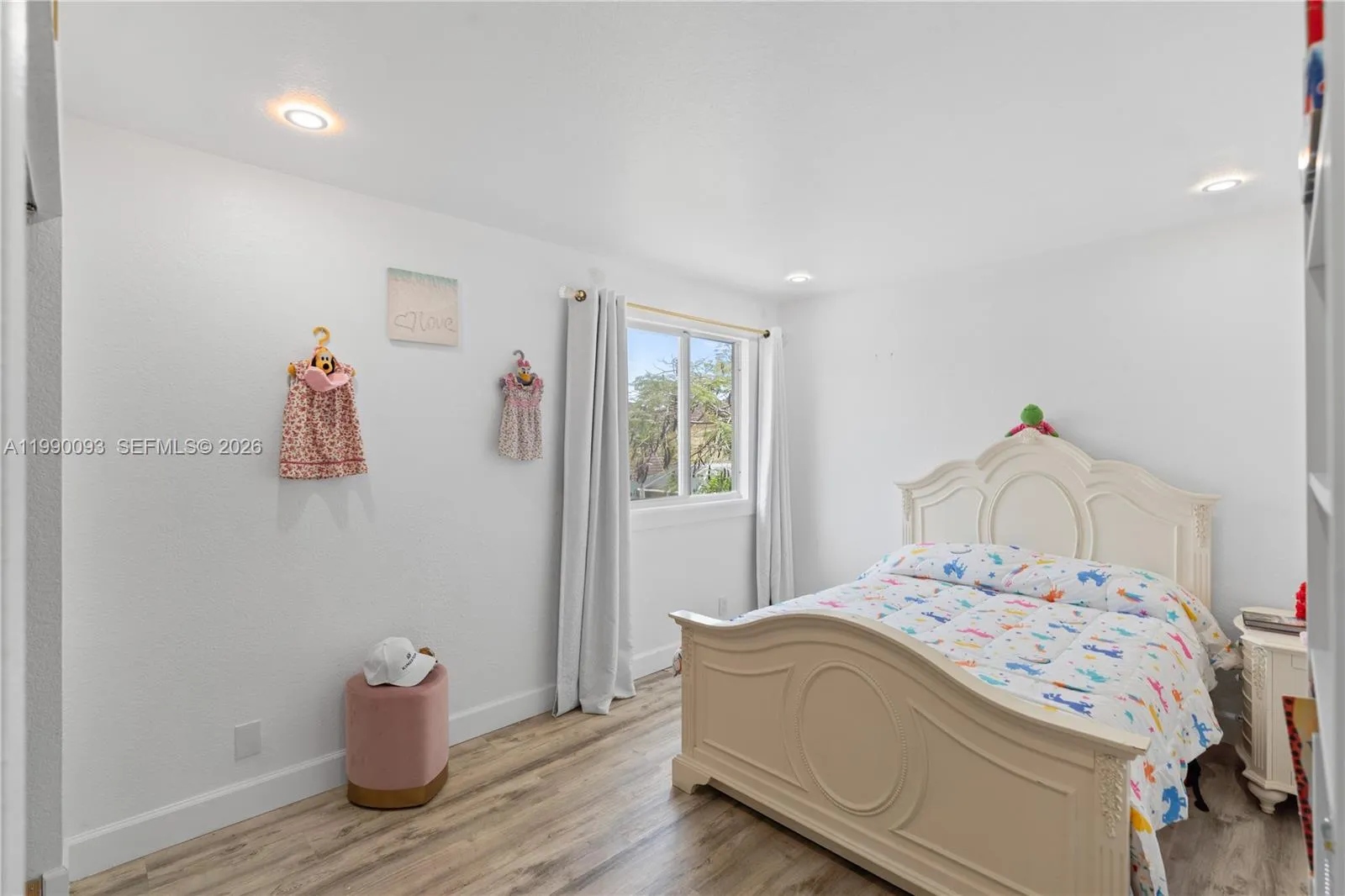 1500 Canary Island Dr, Weston, Florida 33327, Weston, Florida 33327, 4 Bedrooms Bedrooms, ,2 BathroomsBathrooms,Residential,For Sale,1500 Canary Island Dr, Weston, Florida 33327,A11990093