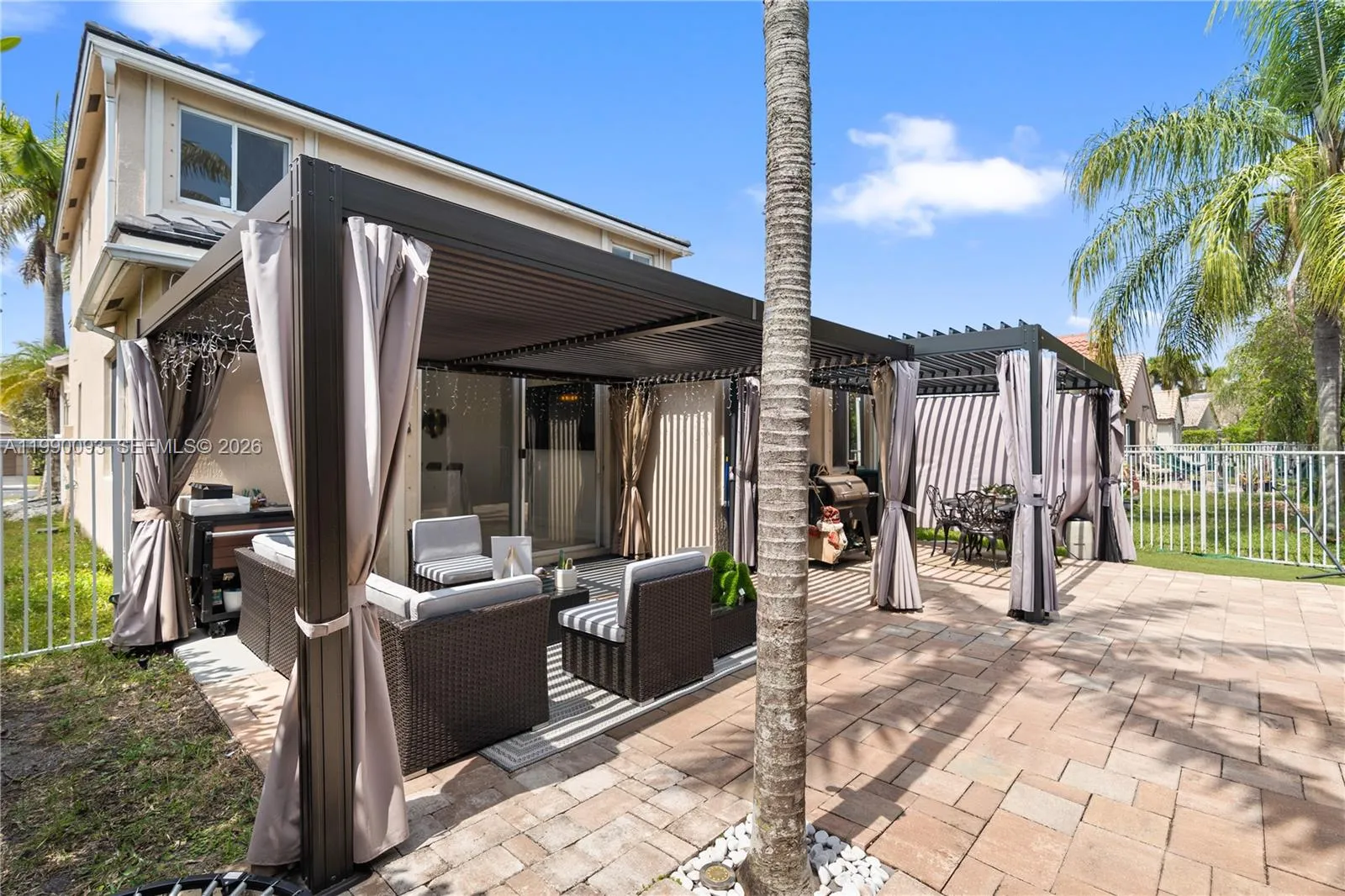 1500 Canary Island Dr, Weston, Florida 33327, Weston, Florida 33327, 4 Bedrooms Bedrooms, ,2 BathroomsBathrooms,Residential,For Sale,1500 Canary Island Dr, Weston, Florida 33327,A11990093