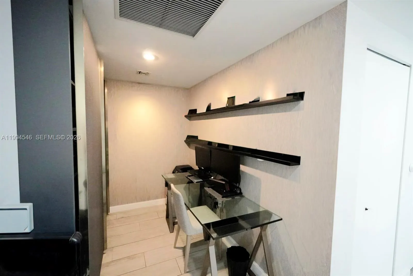 55 Sw 9th St 1001, Miami, Florida 33130, Miami, Florida 33130, 2 Bedrooms Bedrooms, ,2 BathroomsBathrooms,Residential Lease,For Rent,55 Sw 9th St 1001, Miami, Florida 33130,A11994546