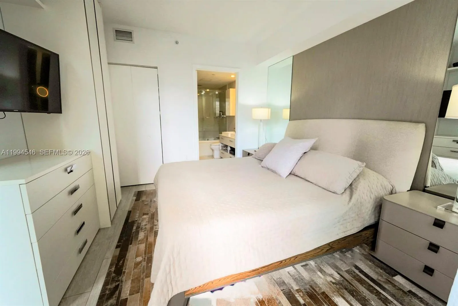 55 Sw 9th St 1001, Miami, Florida 33130, Miami, Florida 33130, 2 Bedrooms Bedrooms, ,2 BathroomsBathrooms,Residential Lease,For Rent,55 Sw 9th St 1001, Miami, Florida 33130,A11994546