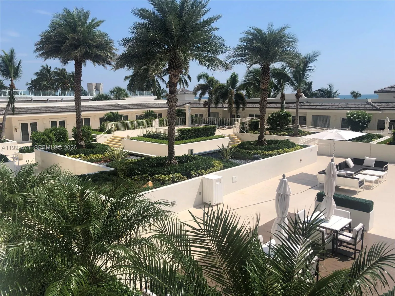 4779 Collins Ave 808, Miami Beach, Florida 33140, Miami Beach, Florida 33140, 2 Bedrooms Bedrooms, ,2 BathroomsBathrooms,Residential Lease,For Rent,4779 Collins Ave 808, Miami Beach, Florida 33140,A11992471