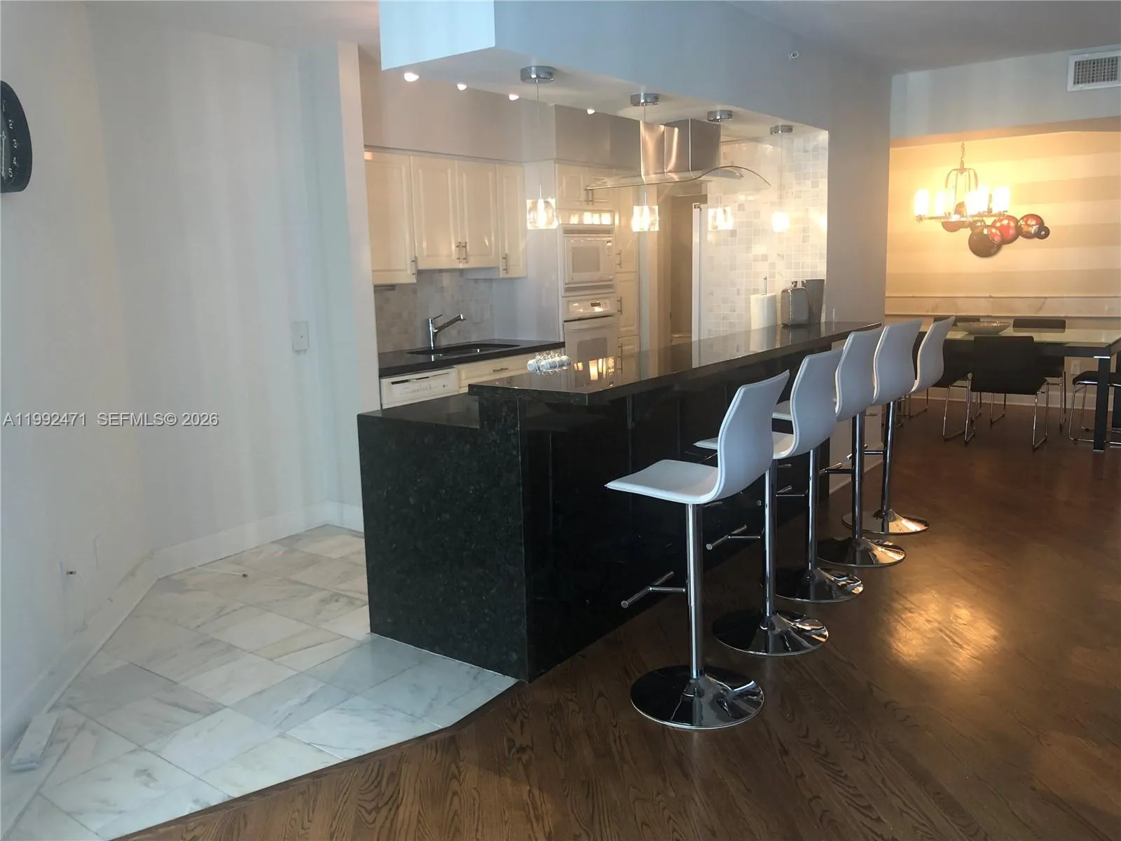 4779 Collins Ave 808, Miami Beach, Florida 33140, Miami Beach, Florida 33140, 2 Bedrooms Bedrooms, ,2 BathroomsBathrooms,Residential Lease,For Rent,4779 Collins Ave 808, Miami Beach, Florida 33140,A11992471