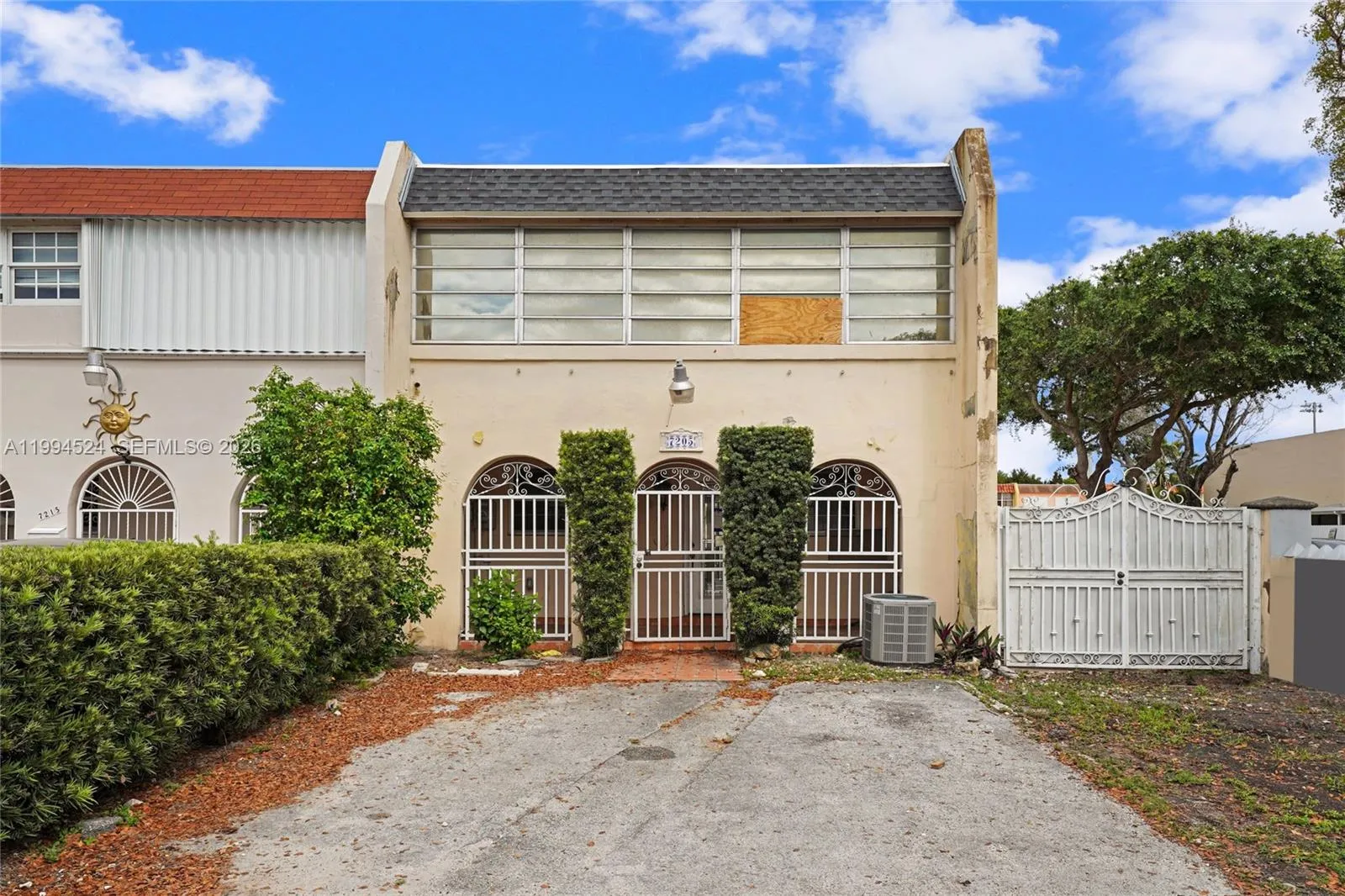 7205 W 2nd Ln, Hialeah, Florida 33014, Hialeah, Florida 33014, 2 Bedrooms Bedrooms, ,2 BathroomsBathrooms,Residential,For Sale,7205 W 2nd Ln, Hialeah, Florida 33014,A11994524