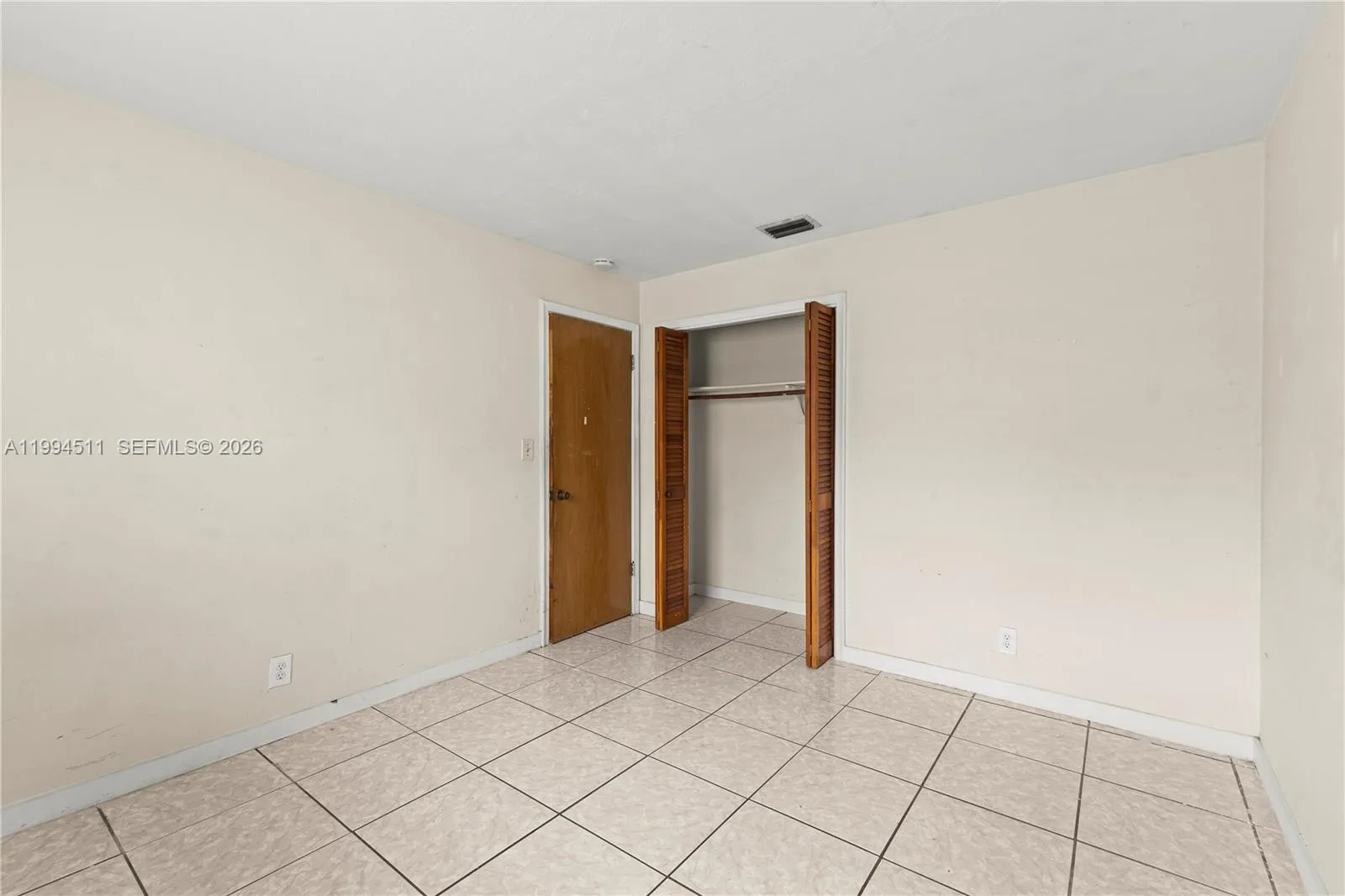 6121 Sw 40th Ct A, Miramar, Florida 33023, Miramar, Florida 33023, 2 Bedrooms Bedrooms, ,2 BathroomsBathrooms,Residential Lease,For Rent,6121 Sw 40th Ct A, Miramar, Florida 33023,A11994511