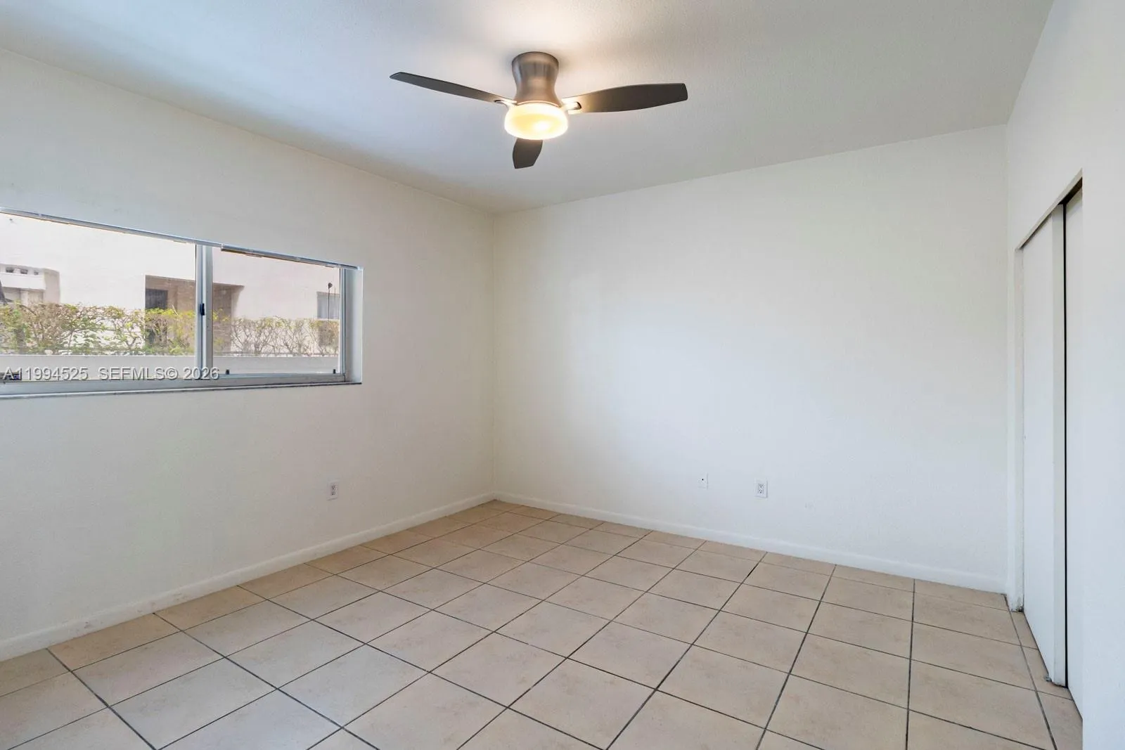 1185 Marseille Dr 101, Miami Beach, Florida 33141, Miami Beach, Florida 33141, 2 Bedrooms Bedrooms, ,2 BathroomsBathrooms,Residential Lease,For Rent,1185 Marseille Dr 101, Miami Beach, Florida 33141,A11994525