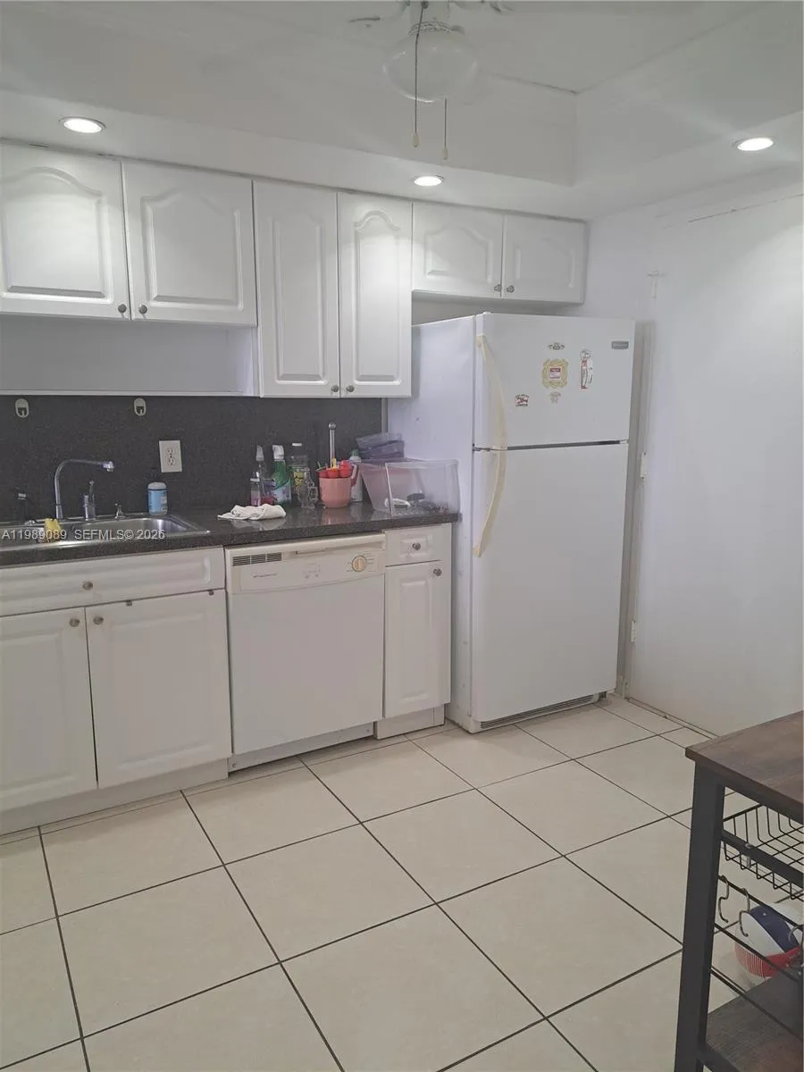1351 Ne Miami Gardens Dr 1723e, Miami, Florida 331, Miami, Florida 33179, 1 Bedroom Bedrooms, ,2 BathroomsBathrooms,Residential Lease,For Rent,1351 Ne Miami Gardens Dr 1723e, Miami, Florida 331,A11989089