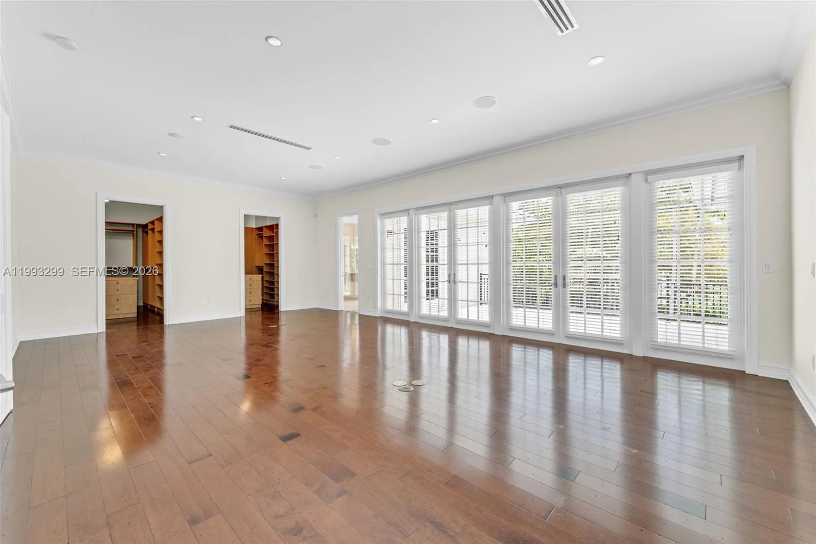 797 Ridgewood Rd ., Key Biscayne, Florida 33149, Key Biscayne, Florida 33149, 6 Bedrooms Bedrooms, ,6 BathroomsBathrooms,Residential Lease,For Rent,797 Ridgewood Rd ., Key Biscayne, Florida 33149,A11993299