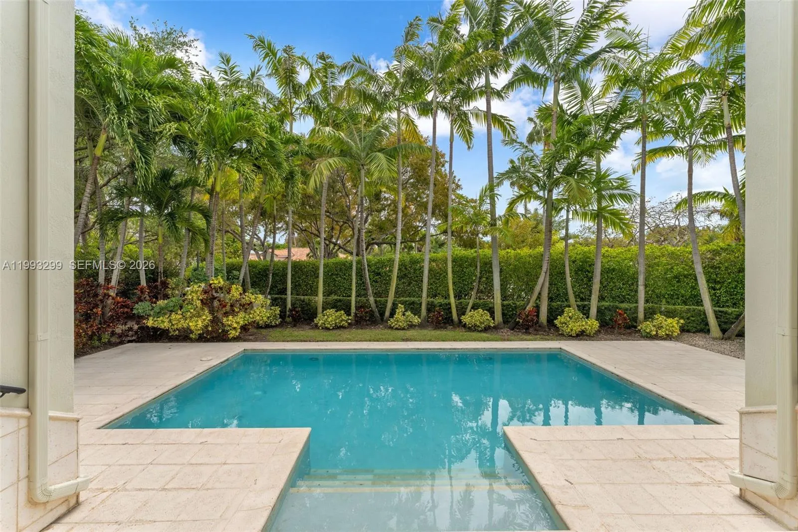 797 Ridgewood Rd ., Key Biscayne, Florida 33149, Key Biscayne, Florida 33149, 6 Bedrooms Bedrooms, ,6 BathroomsBathrooms,Residential Lease,For Rent,797 Ridgewood Rd ., Key Biscayne, Florida 33149,A11993299