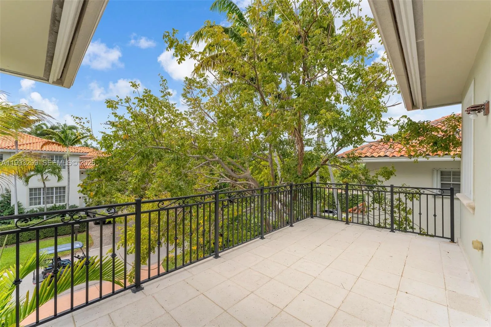 797 Ridgewood Rd ., Key Biscayne, Florida 33149, Key Biscayne, Florida 33149, 6 Bedrooms Bedrooms, ,6 BathroomsBathrooms,Residential Lease,For Rent,797 Ridgewood Rd ., Key Biscayne, Florida 33149,A11993299