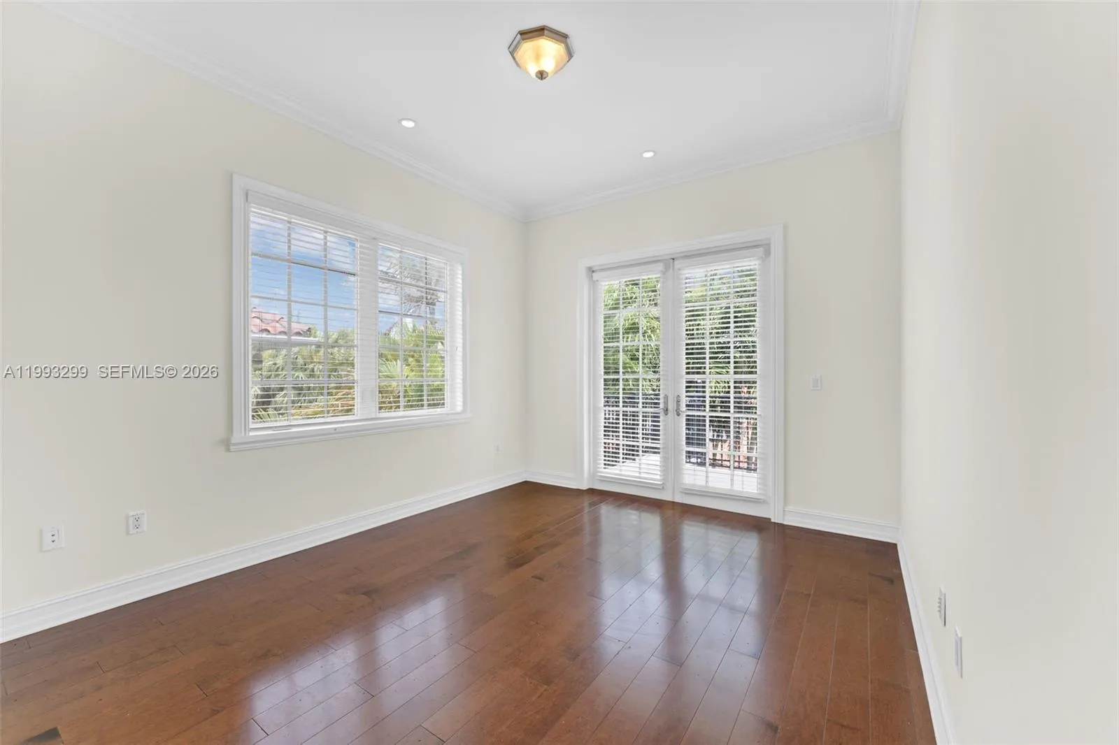 797 Ridgewood Rd ., Key Biscayne, Florida 33149, Key Biscayne, Florida 33149, 6 Bedrooms Bedrooms, ,6 BathroomsBathrooms,Residential Lease,For Rent,797 Ridgewood Rd ., Key Biscayne, Florida 33149,A11993299
