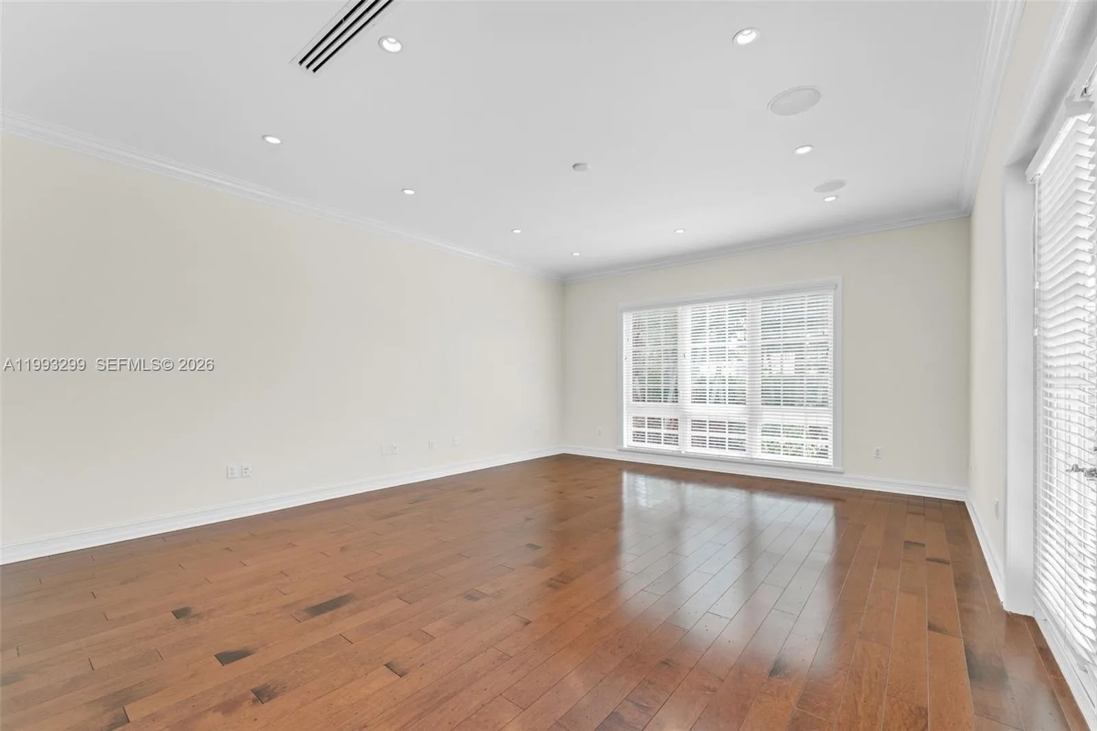 797 Ridgewood Rd ., Key Biscayne, Florida 33149, Key Biscayne, Florida 33149, 6 Bedrooms Bedrooms, ,6 BathroomsBathrooms,Residential Lease,For Rent,797 Ridgewood Rd ., Key Biscayne, Florida 33149,A11993299