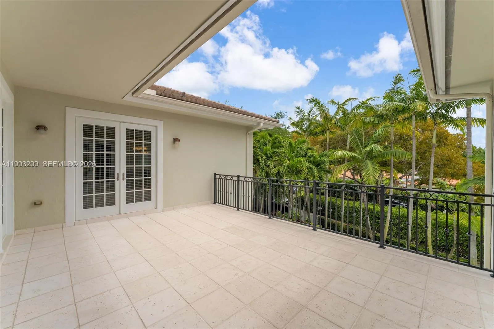 797 Ridgewood Rd ., Key Biscayne, Florida 33149, Key Biscayne, Florida 33149, 6 Bedrooms Bedrooms, ,6 BathroomsBathrooms,Residential Lease,For Rent,797 Ridgewood Rd ., Key Biscayne, Florida 33149,A11993299